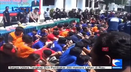 下载视频: Ratusan Orang Terjaring Razia Tumpas