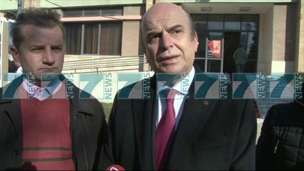 PANARITI TAKOHET ME FERMERET QE KULTIVOJNE MOLLE NE KORÇE - News, Lajme - Kanali 10