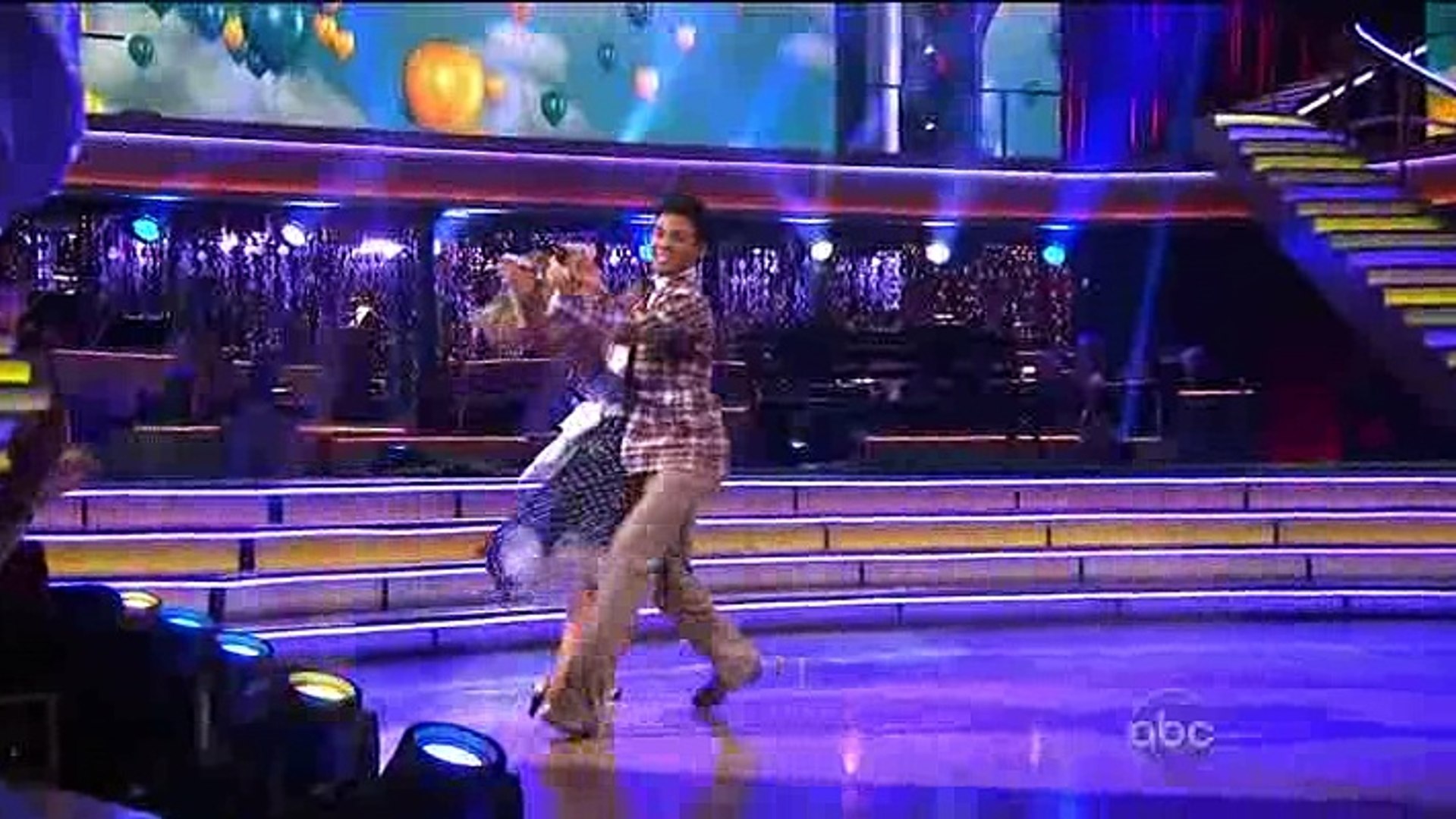 Roshon Fegan Danser Med Stjernene Roshon Fegan Talks Disney