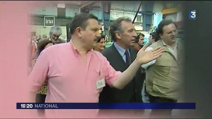 Présidentielle 2017 : François Bayrou renonce à se présenter et soutient Emmanuel Macron