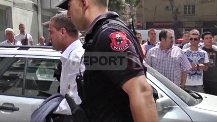 Report TV - Amnistia,PD:Të mos e votojmë! Qeveria fal kriminelë si Prenga