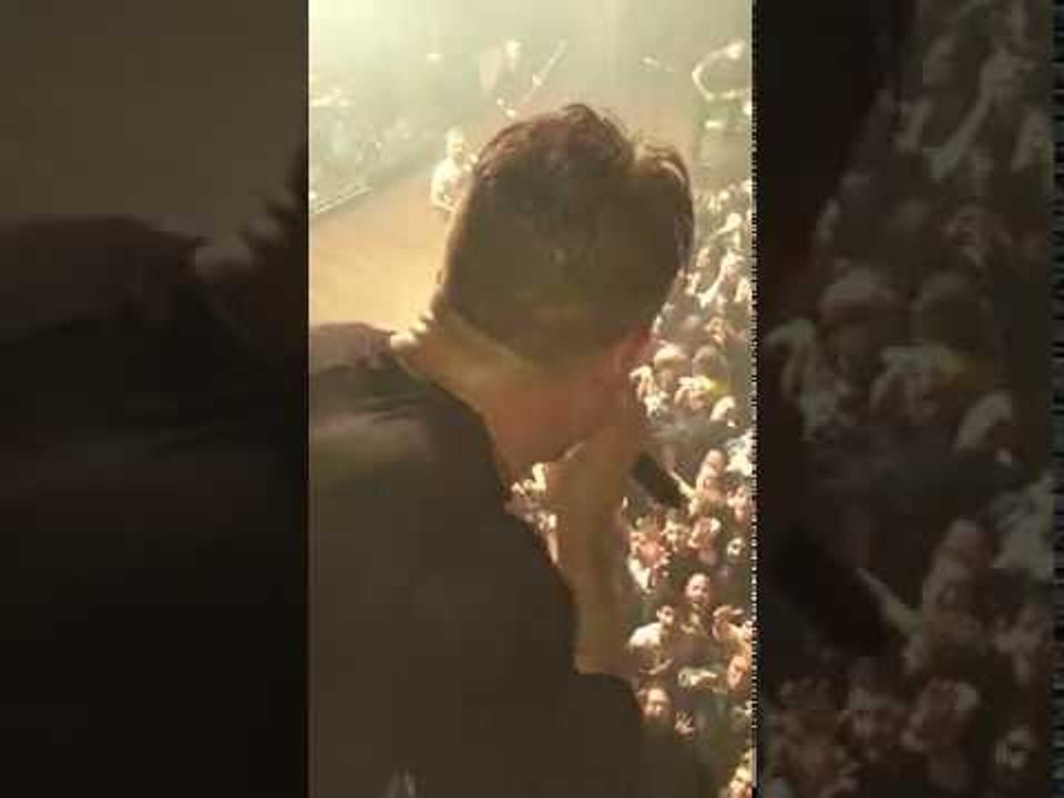 Greg jumps off balcony, Dillinger Escape Plan, Webster Hall, 10/15