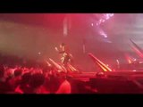 Motley Crue's Nikki Sixx spits on fans, American Airlines Arena, 9/2/15
