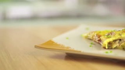 Cheesy Mushroom Omelette
