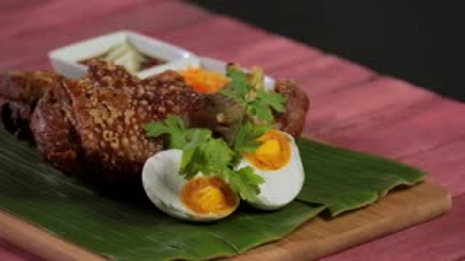 Filipino Crispy Pig’s Trotter