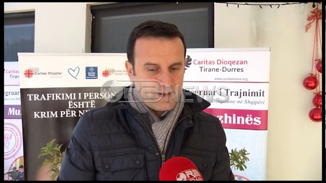 Ora News –Politika “jashtë” Krishtlindjes, festat fetare për të gjithë qytetarët