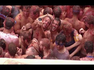 La Tomatina Festival, Tomato fight in Spain - Travel Yourself