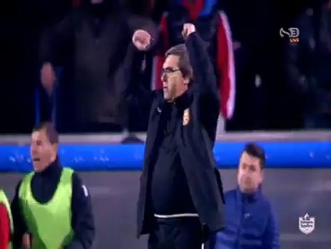 Ja çfarë iu ka bërë trajneri i Partizanit tifozëve të Tiranës pas ndeshjes (VIDEO)