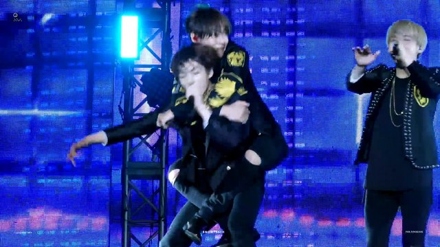 [Fancam] BTS [방탄소년단] concert in Nanjing Attack on Bangtan [Jungkook Focus] 160702