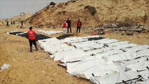انتشال 74 جثة للاجئين قبالة السواحل الليبية