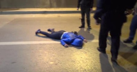 Alt Geçidin Korkuluklarından Atlayan Kadın, Ağır Yaralandı