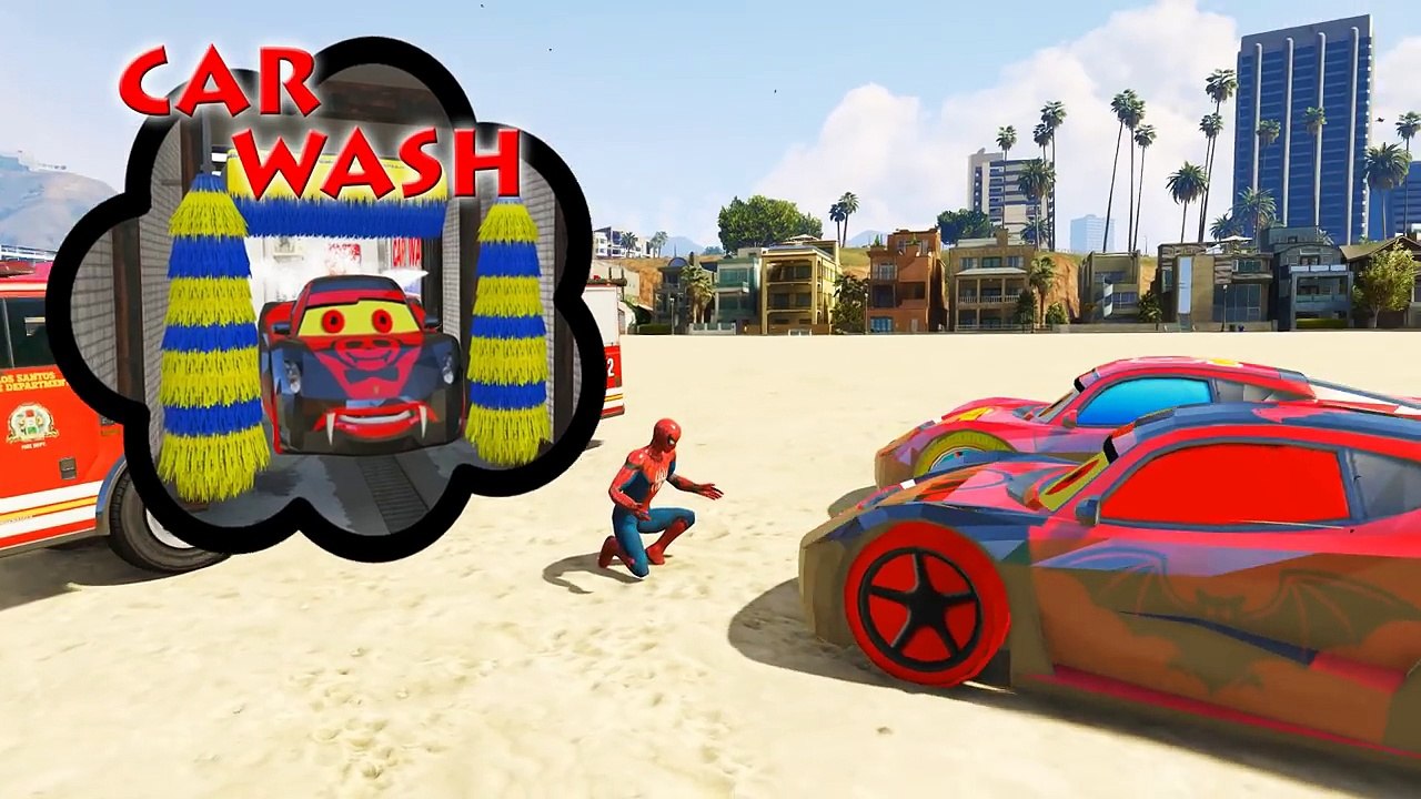 El señor Vampiro de la mordedura de Rayo McQueen en el volante y lo convirtió en un Vampiro Coche en dibujos animados