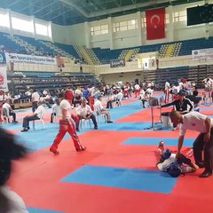 Emin Özkul Kickboks Nakavt