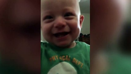 Il a les larmes aux yeux des que sa maman chante "You are my sunshine"