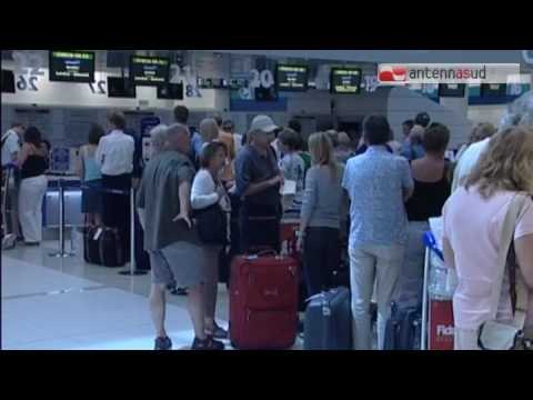 TGSRV 22FEB DOCENTE ARRESTATA