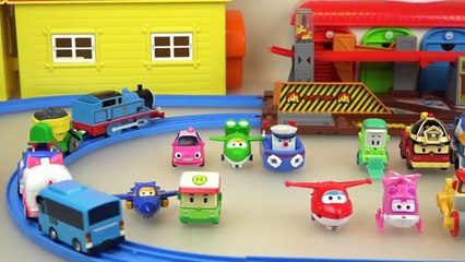 Tomas train and Robocar Poli SuperWings rail toys play-YhyqE2l3034