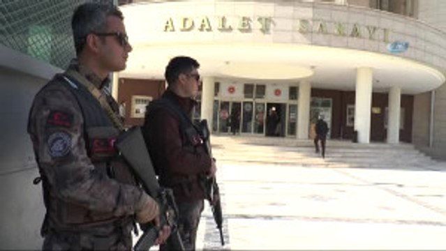 Şanlıurfa) Viranşehir'deki Bombalı Saldırıyla İlgili Gözaltına Alınan 30 Zanlı Adliyeye Sev Edildi