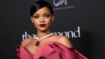 Rihanna recibe el premio Humanitaria 2017 por Harvard