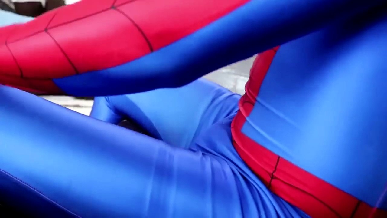 SPIDERMAN vs VENOM a los Niños la Diversión de Video de Pedos y Caca Broma de Comida Envenenada, la Divertida Película de Superhéroes en