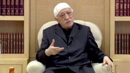 Eski CIA Ajanından Çarpıcı 'Gülen' İddiası: Humeyni Gibi Geri Dönmek İçin Zaman Kolluyor