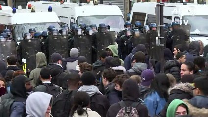 Manifestation de lycéens à Paris contre les violences policières