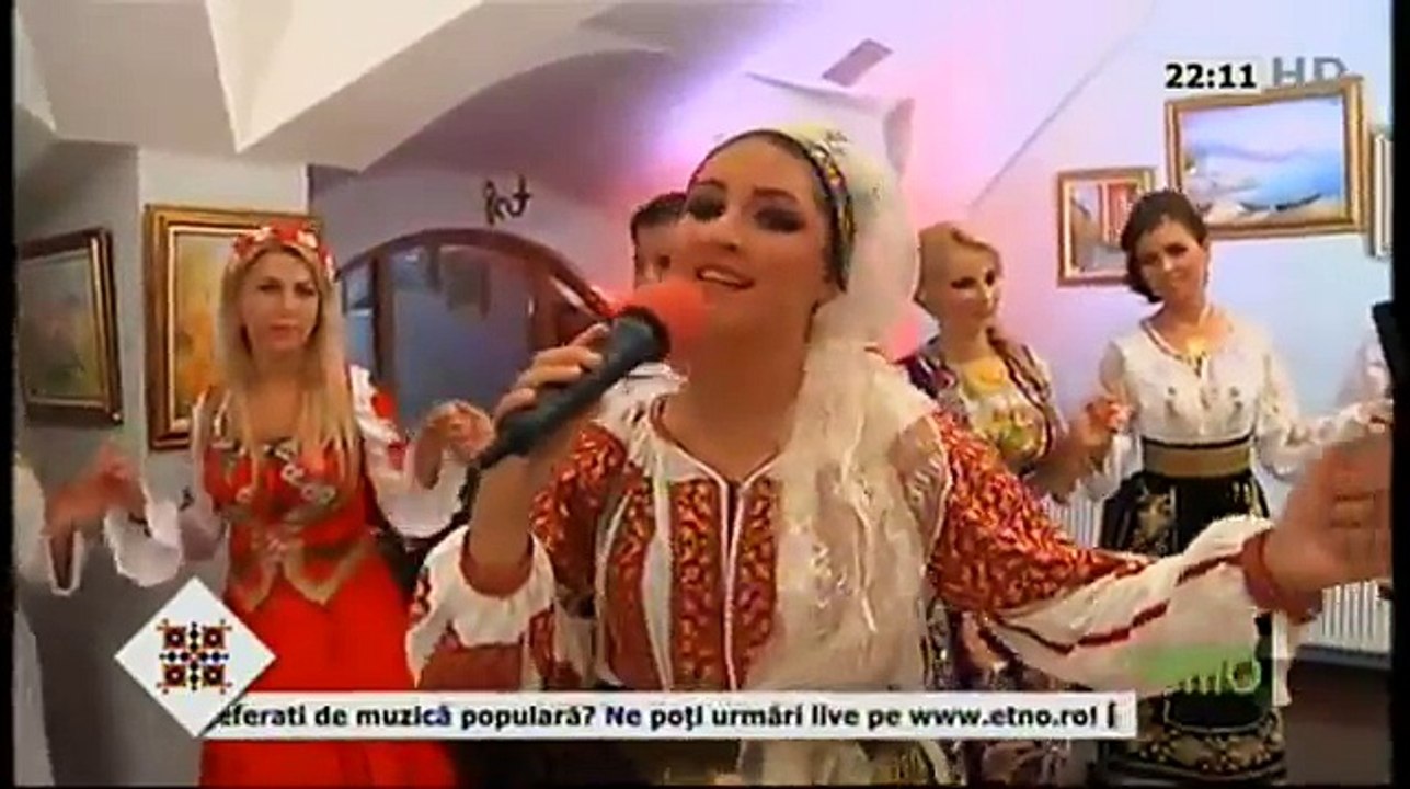 Izabel Cristescu - Pe-un drum vechi si pietruit (Seara buna, dragi romani! - ETNO TV - 20.09.2016)