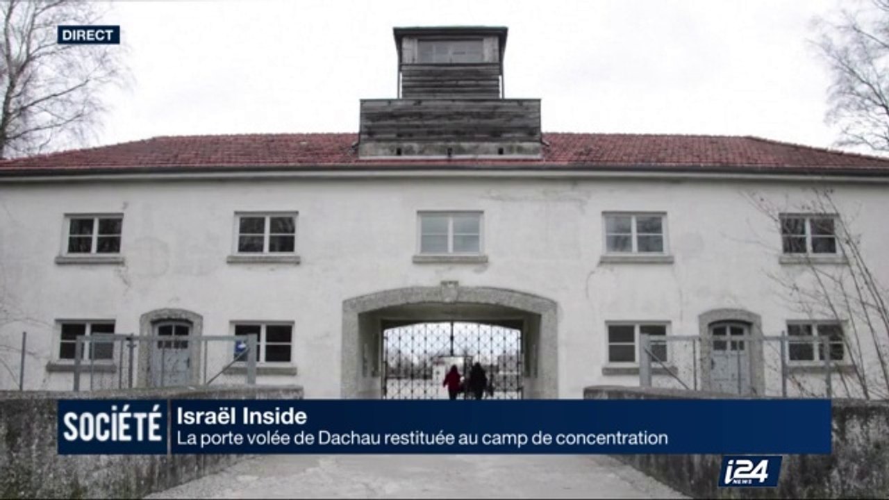 La porte volée de Dachau, restituée au camp de concentration