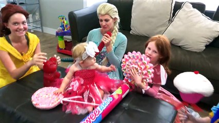 #14 ● Baby Elsa Kidnapped- Surprise Egg Pokemon Style! Batman Spiderman alliance! Marvel Comics Parody!
