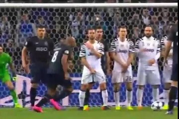 كل ما فعله ياسين براهيمي ضد جوفنتوس 22/02/2017 ( قدم مباراة رائعة ) دوري ابطال اوروبا