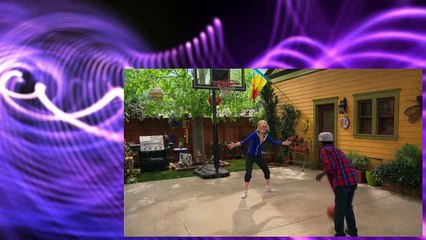 Liv And Maddie S02E21 Triangle
