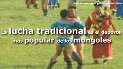 La lucha tradicional es el deporte más popular de los mongoles