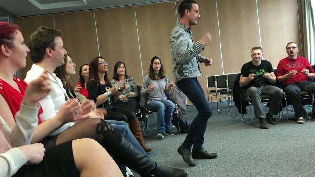 Le casting de n'oubliez pas les paroles au Mans sur Je ne suis pas un héros de D.Balavoine