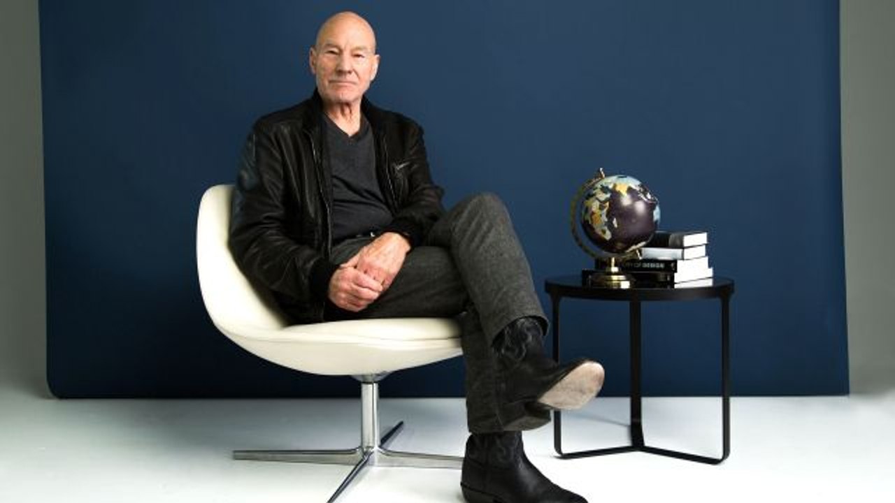 Patrick Stewart Reads 1-Star Reviews of Famous Monuments