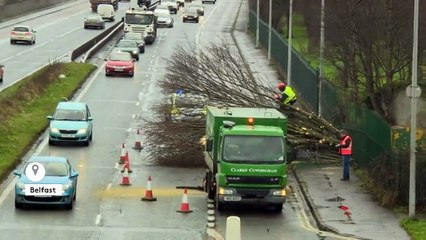 Vents violents, pluies et chutes de neige : la tempête Doris balaie le Royaume-Uni