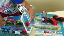 Thomas y sus Amigos: Edición Especial de Carreras de Thomas Trackmaster Set Unboxing