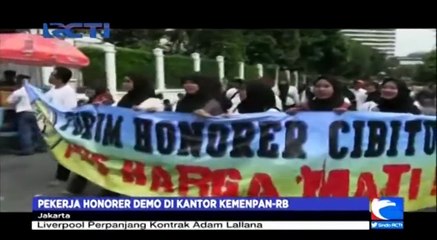 Pekerja Honorer Demo di Kantror Kemenpan-RB