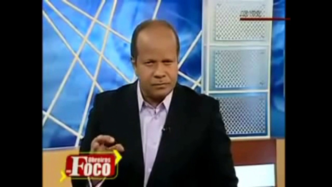 O HOMEM DA CAPA PRETA, Mistério , quem seria este ser estranho ?
