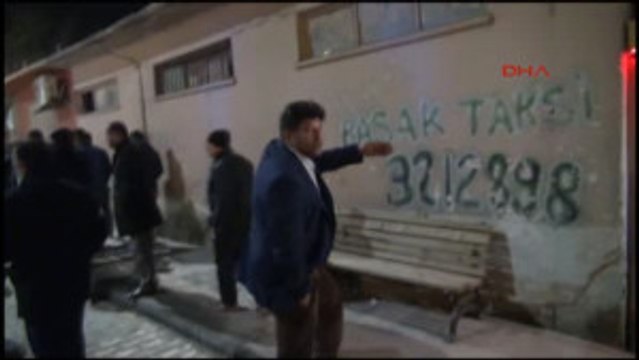 Malatya - Yıkımı Durdurmak Için Iş Makinelerinin Önüne Yattılar