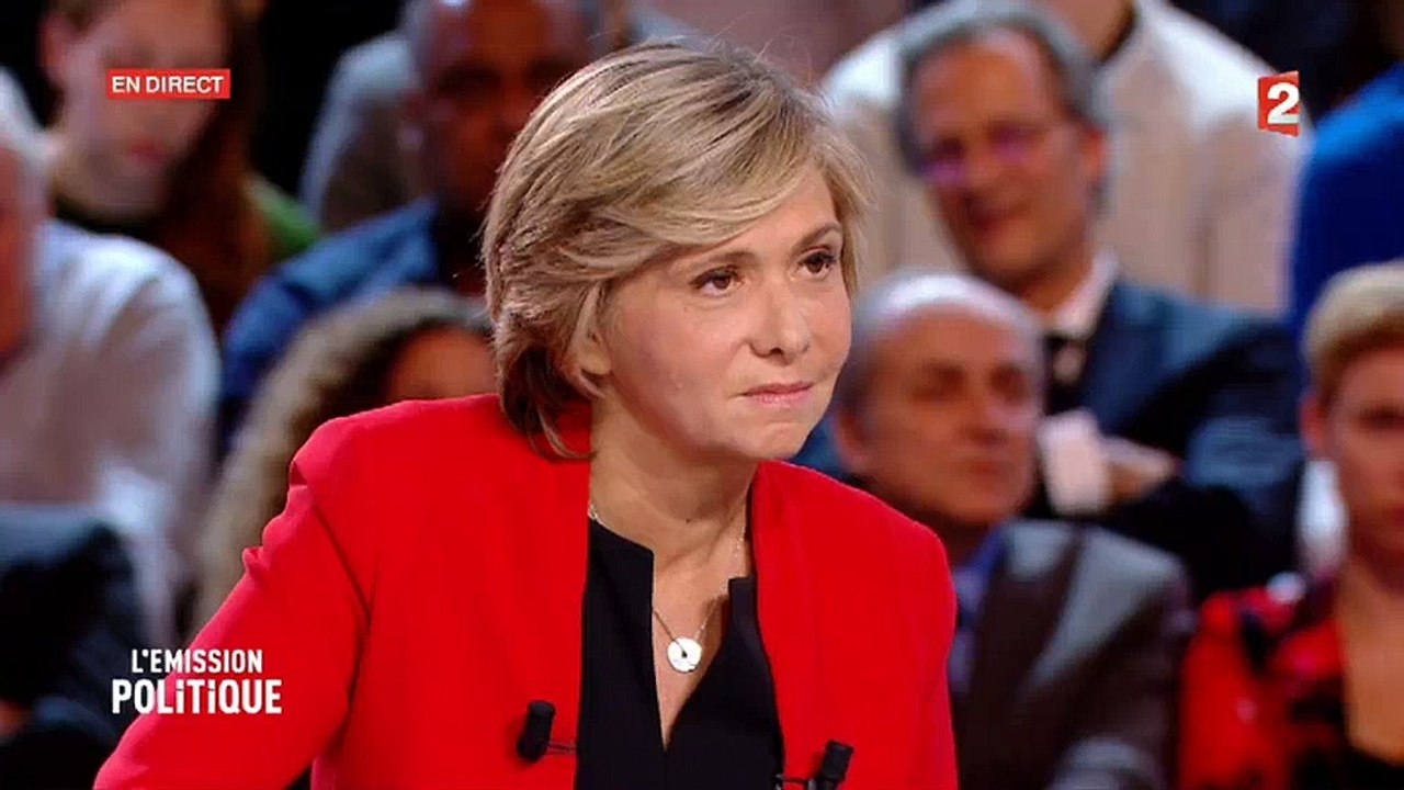 Valérie Pécresse raconte à Jean-Luc Mélenchon avoir failli se "faire casser la gueule" par des manifestants