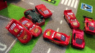 Toy Cars for Kids - Disney Cars 3 Toys Lightning McQueen - Transforming Mack - Learning Numbers 123-MArvd4tif9I