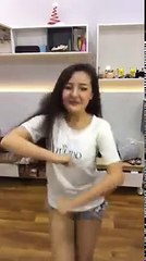 Clip Ngân Pokemon nghịch với vú silicon giả-7fLEzgbImeo