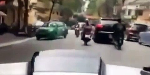 Coba lihat ini pengemudi paling hebat di dunia