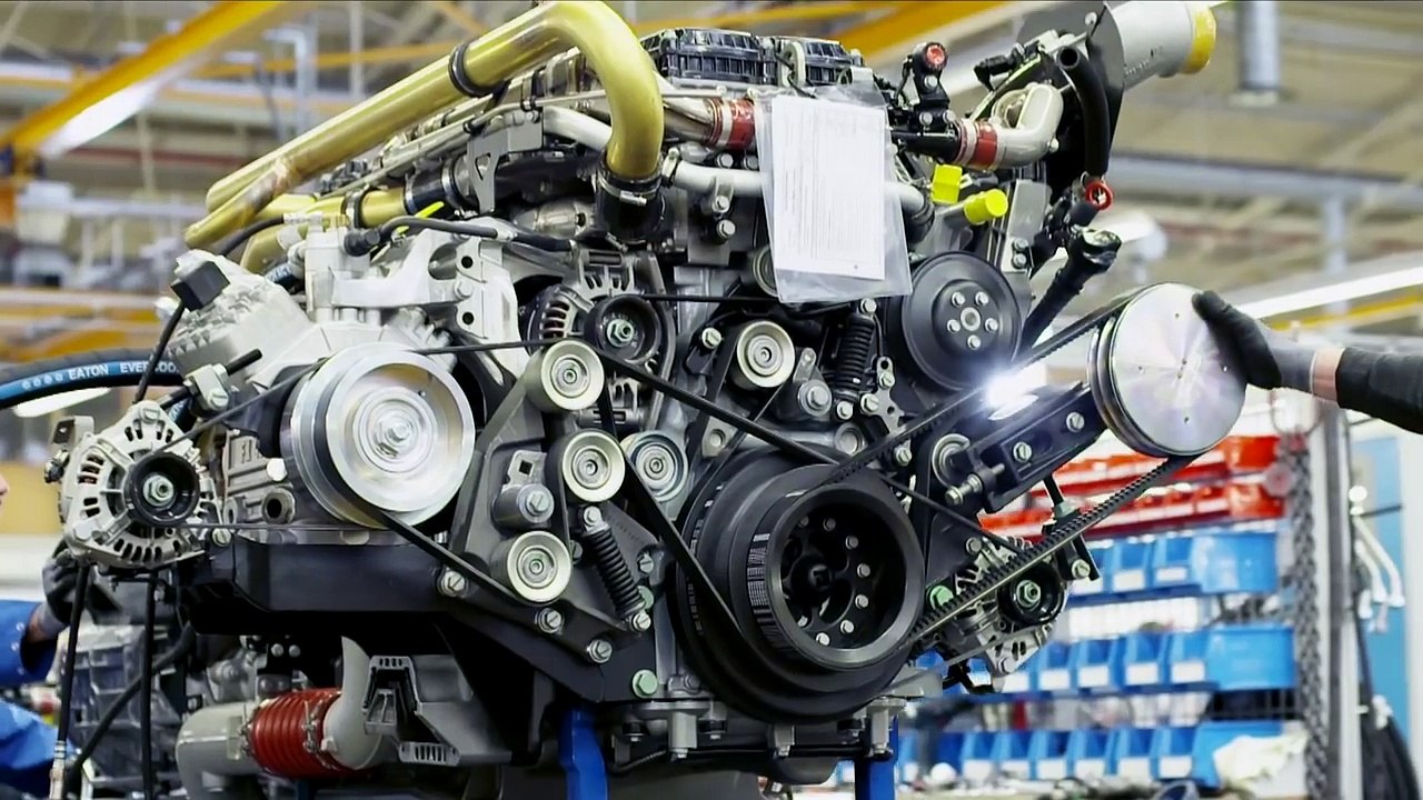 How Daimler_Mercedes busses are built_ Setra EvoBus production plant assembly Ulm - Autogefühl