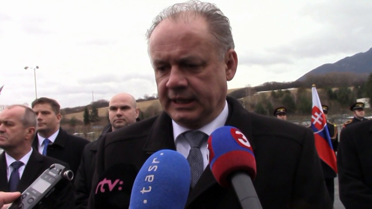 PREZIDENT: Slovenská armáda potrebuje zásadnú modernizáciu