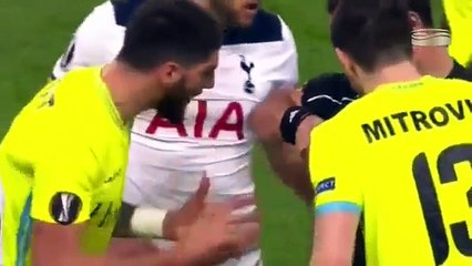 Europa League : le tacle horrible de Dele Alli sur le genou de Brecht Dejaeghere