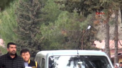 Adana Belediye Müdürünü Ekmeği Için Vurmuş