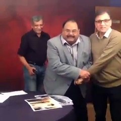 What Altaf Hussain Is Doing In Video Will Make You Laugh