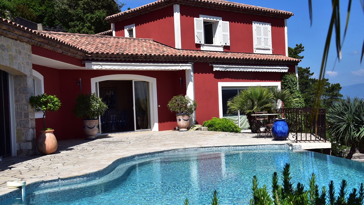 VENTE VILLA Provençale 210 m² vue panoramique sur la Baie de Cannes - Les Adrets-De-L'Estérel
