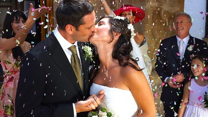 3 Apps That Can Save You Big Money on Your Wedding