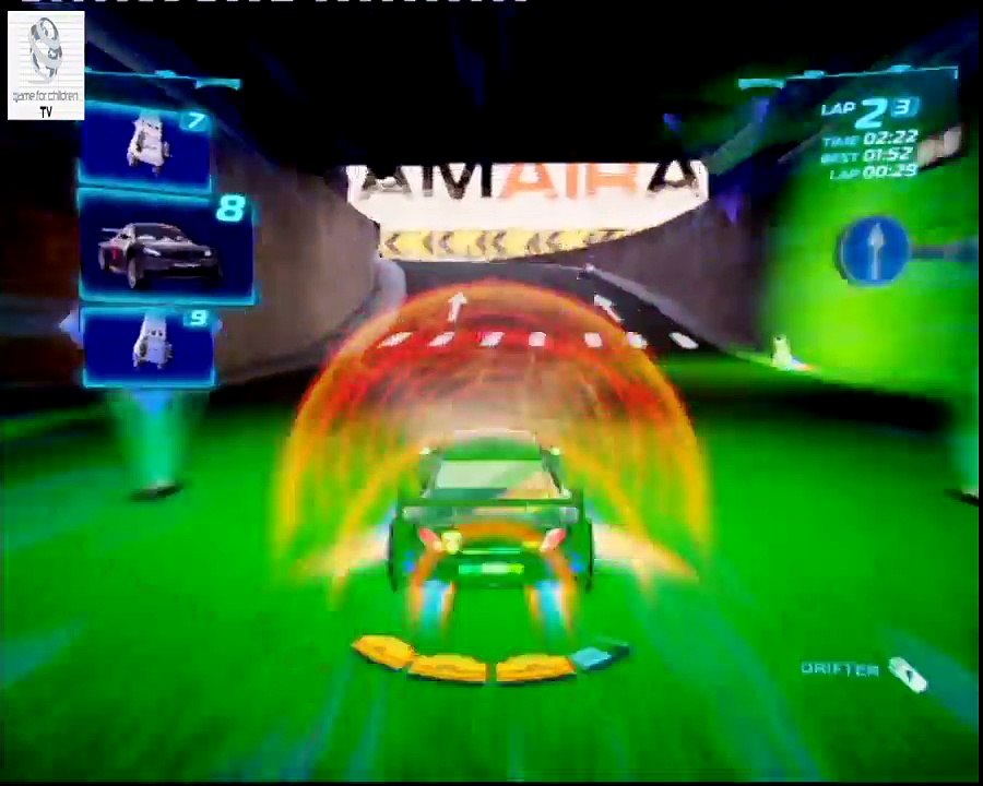 CARS ALIVE ! Cars 2 gameplay - Max Schnell on the Runway Tour Track